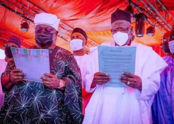 BOLA IGE’S DEATH: ASK OBASANJO, NOT ME – OMISORE REPLIES SOYINKA