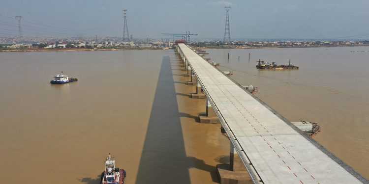 MINISTER COMMENDS BERGER’S OPERATIONAL GENDER SENSITIVITY AS SECOND NIGER BRIDGE NEARS COMPLETION