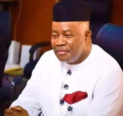 SENATE PRESIDENT DECRIES INFLUX OF HOODLUMS INTO NASS COMPLEX
