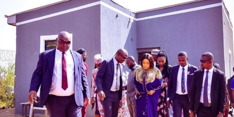 FG To Build One Million Shelters For IDPs Across Nigeria 