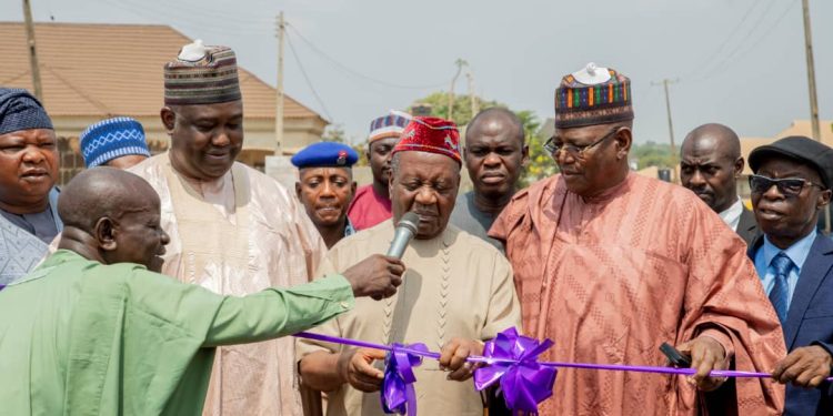 Gbenga Hashim Commissions One Kilometer Asphalt Road in Kwara
