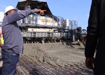 UMAHI HINTS LAGOS-CALABAR SUPERHIGHWAY TO BE TOLLED FROM DECEMBER