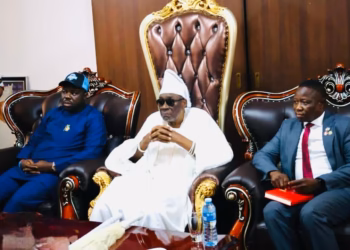 Oba of Lagos Lends Support to EFCC in Fight against Corruption